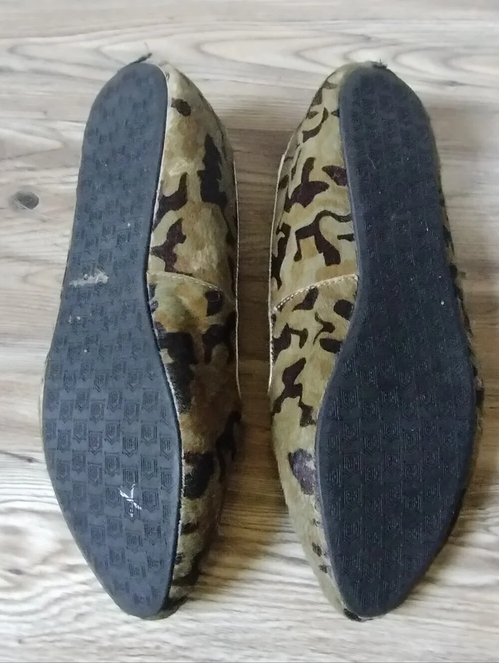 Birdies The Blackbird Half Calf Hair Green Black Camo Loafer Slip On Flat Size 8